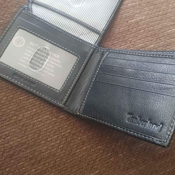 Wallet - Picture 4 of 7